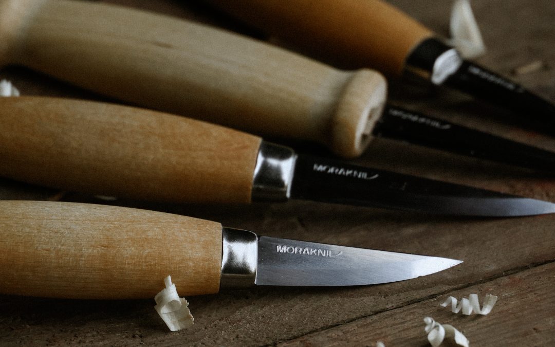 Morakniv 120 vs.106: Which One?