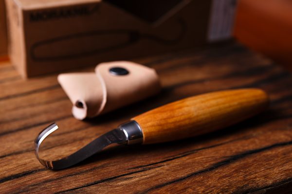 Morakniv 164 right hand hook carving knife with leather sheath