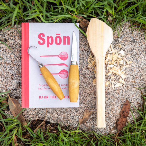 Spoon carving starter kits including knives, book and spoon blank. Use the straight Morakniv 120 and the hook knife 164 to carve spoons, cups, kuksas, bowls and more