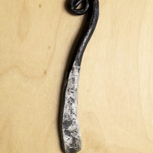 Hand-forged spreader -spiral
